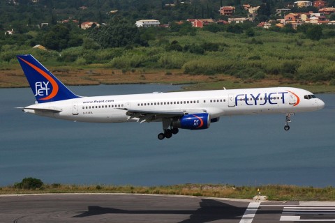 G-FJEA - 757-23A - Flyjet - CFU - 25-06-2007