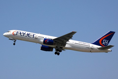 G-FJEA - 757-23A - Flyjet - CFU - 25-06-2007b