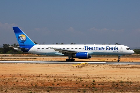 G-JWCG - 757-25F - Thomas Cook Airlines - FAO - 01-09-2007