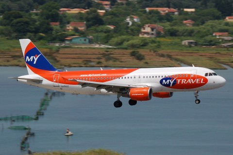 G-KKAZ - A320-214 - MyTravel Airways - CFU - 25-06-2007