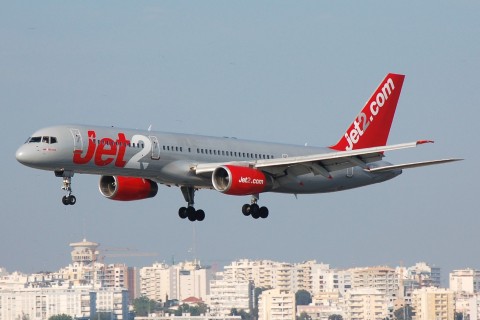 G-LSAE - 757-27B - Jet2 - FAO - 31-08-2007