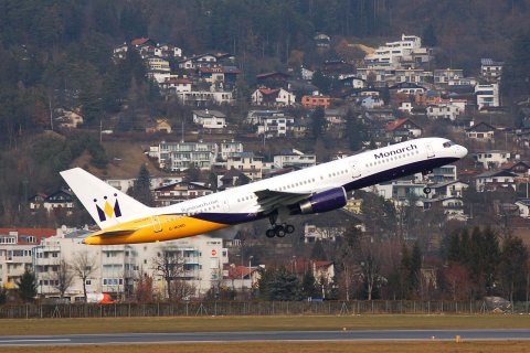 G-MONB - 757-2T7 - Monarch Airlines - INN - 06-01-2007b