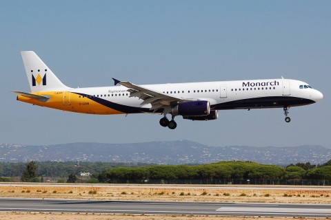 G-OZBN - A321-231 - Monarch Airlines - FAO - 01-09-2007