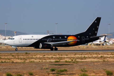 G-ZAPZ - 737-33AF - Titan Airways - FAO - 30-08-2007