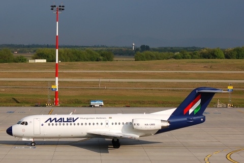 HA-LMB - Fokker 70 - Malev Hungarian Airlines - BUD - 03-05-2007
