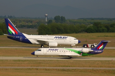 HA-LNC - CRJ-200ER - Malev Hungarian Airlines - BUD - 03-05-2007