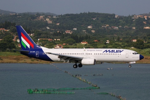 HA-LOM - 737-8Q8 - Malev Hungarian Airlines - CFU - 27-06-2007