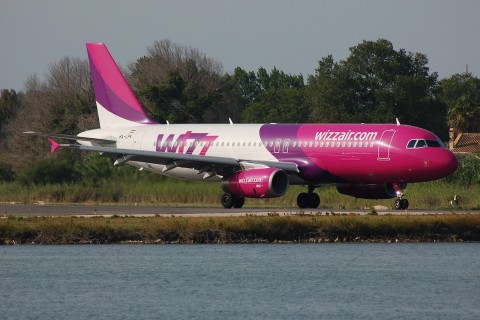HA-LPK - A320-232 - Wizz Air - CFU - 26-06-2007