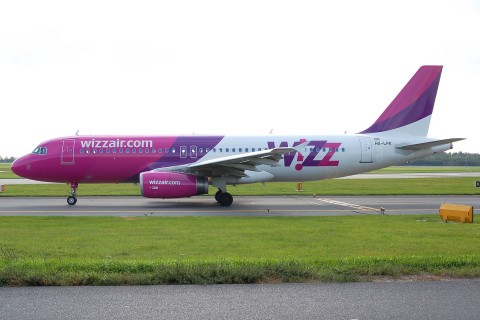 HA-LPK - A320-232 - Wizz Air - WAW - 20-09-2007