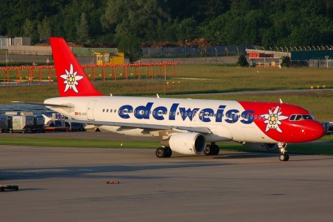 HB-IHY - A320-214 - Edelweiss Air - ZRH - 24-05-2007
