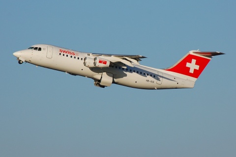 HB-IXQ - RJ100 - Swiss - BRU - 14-01-2007