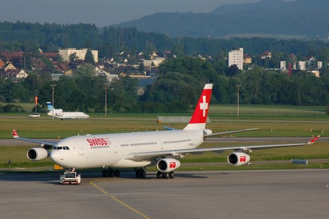 HB-JMG - A340-313 - Swiss - ZRH - 24-05-2007