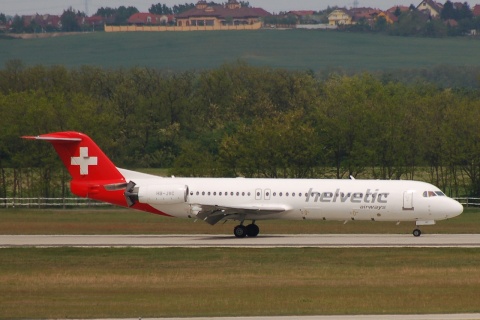 HB-JVC - Fokker 100 - Helvetic Airways - BUD - 03-05-2007