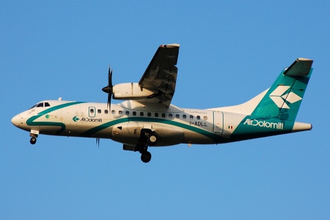 I-ADLL - ATR 42-500 - Air Dolomiti - VIE - 10-08-2007