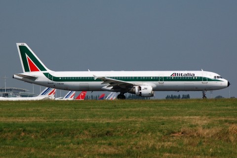 I-BIXM - A321-112 - Alitalia - CDG - 04-08-2007