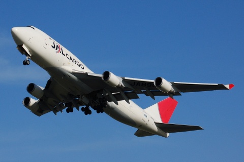 JA8909 - 747-446BCF - Japan Airlines - AMS - 10-03-2007b