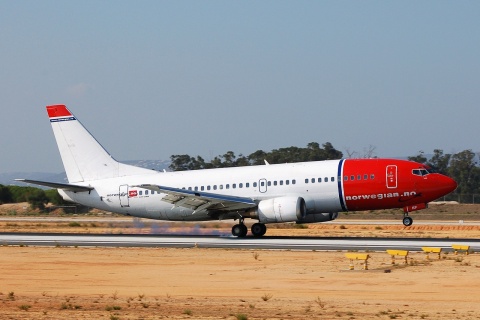 LN-KKP - 737-3M8 - Norwegian Air Shuttle - FAO - 01-09-2007