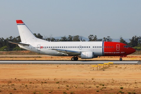 LN-KKP - 737-3M8 - Norwegian Air Shuttle - FAO - 01-09-2007b
