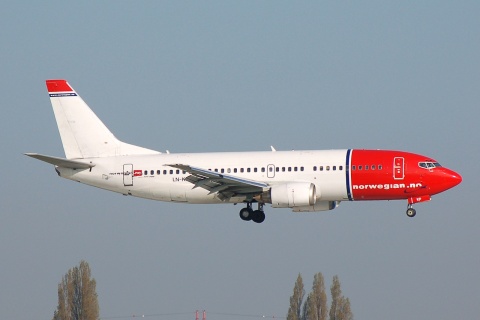LN-KKP - 737-3M8 - Norwegian Air Shuttle - ORY - 09-04-2007