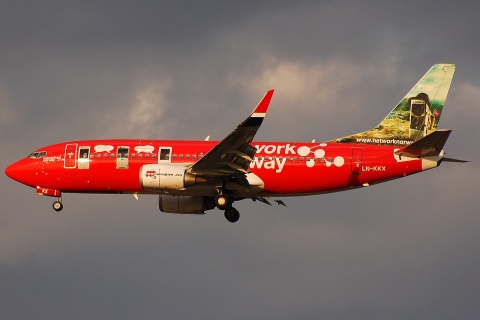 LN-KKX - 737-33S(WL) - Norwegian Air Shuttle - MAD - 08-10-2007