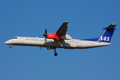LN-RDJ - DHC-8-402 - SAS Scandinavian Airlines - VIE - 10-08-2007