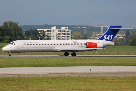 LN-RMU - MD-87 - SAS Scandinavian Airlines - GVA - 02-10-2007