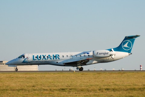 LX-LGL - ERJ-135-LR - Luxair - CDG - 04-08-2007
