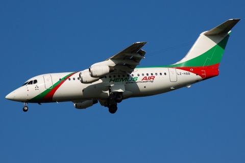 LZ-HBB - BAe 146-200 - Hemus Air - VIE - 10-08-2007