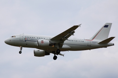MM-62243 - A319-111CJ - Republica Italia - BRU - 21-06-2007