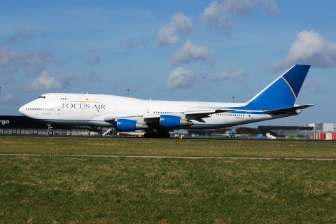 N-354FC - 747-300SF - Focus Air - AMS - 10-03-2007