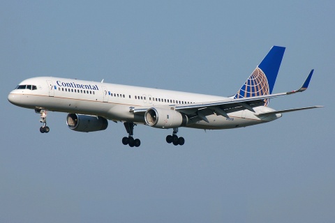 N13110 - 757-224(WL) - Continental Air Lines - CGN - 18-05-2007