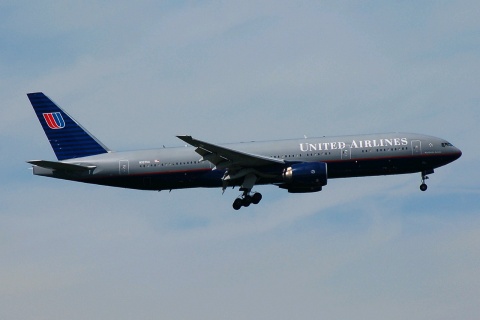 N227UA - 777-222(ER) - United Airlines - FRA - 20-05-2007