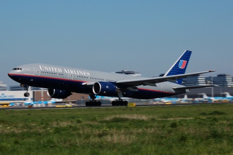 N328UA - 737-322 - United Airlines - AMS - 21-04-2007
