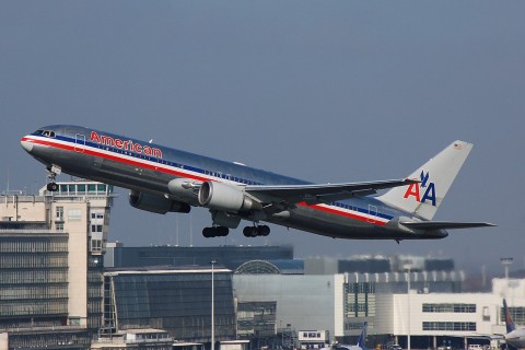 N347AN - 767-323(ER) - American Airlines - BRU - 11-03-2007
