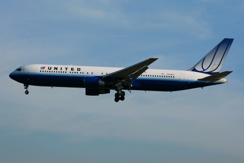 N664UA - 767-322(ER) - United Airlines - FRA - 21-05-2007