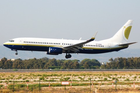 N738MA - 737-8Q8(WL) - Miami Air International - FAO - 31-08-2007b
