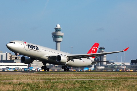 N812NW - A330-323 - Northwest Airlines - AMS - 10-03-2007