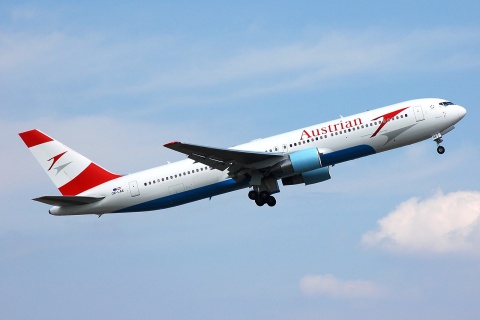 OE-LAE - 767-3Z9(ER) - Austrian Airlines - VIE - 08-08-2007