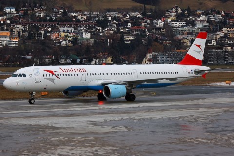 OE-LBE - A321-211 - Austrian Airlines - INN - 05-01-2008
