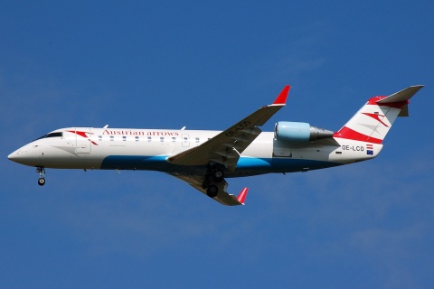 OE-LCO - CRJ-200LR - Austrian Arrows - VIE - 10-08-2007
