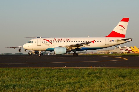OE-LDA - A319-112 - Austrian Airlines - BRU - 01-05-2007