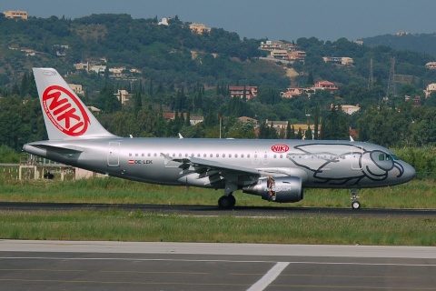 OE-LEK - A319-112 - Niki - CFU - 23-06-2007