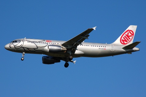 OE-LEX - A320-214 - Niki - VIE - 10-08-2007