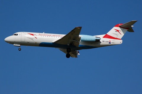 OE-LFP - Fokker 70 - Austrian Arrows - VIE - 10-08-2007