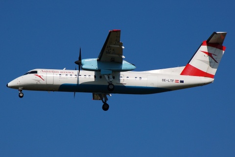 OE-LTF - DHC-8-311 - Austrian Arrows - VIE - 10-08-2007