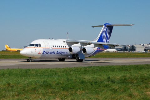 OO-DJL - RJ85 - Brussels Airlines - BRU - 01-05-2007