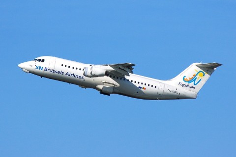OO-DWC - RJ100 - SN Brussels Airlines - BRU - 11-03-2007