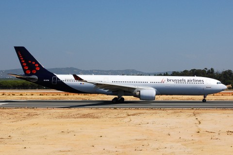 OO-SFW - A330-322 - Brussels Airlines - FAO - 31-08-2007
