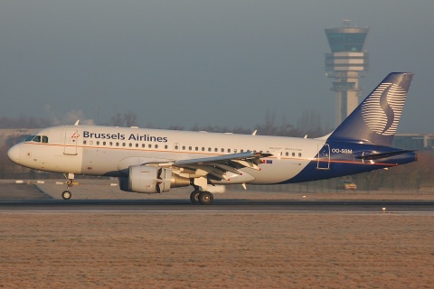 OO-SSM - A319-112 - Brussels Airlines - BRU - 19-12-2007