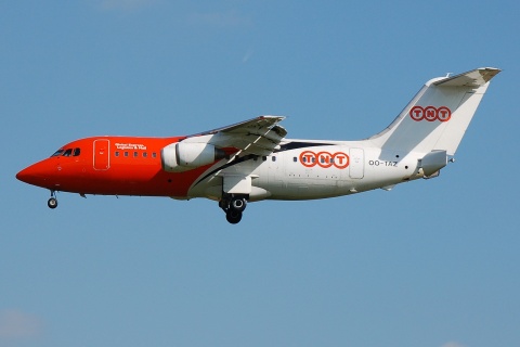 OO-TAZ - BAe 146-200QC - TNT Airways - BRU - 20-04-2007